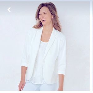 Lauren Conrad fitted blazer, size medium, color white